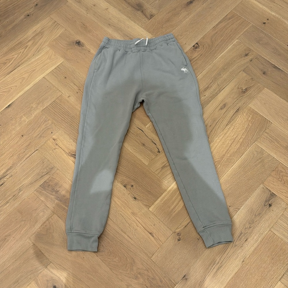 Abercrombie kids light blue sweats